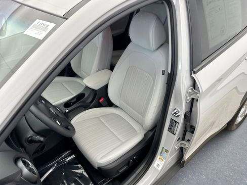 Used 2023 Hyundai Kona SEL image 11