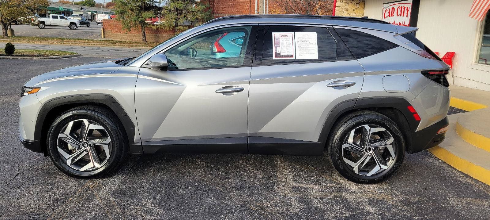 Used 2022 Hyundai Tucson Limited FWD image 12