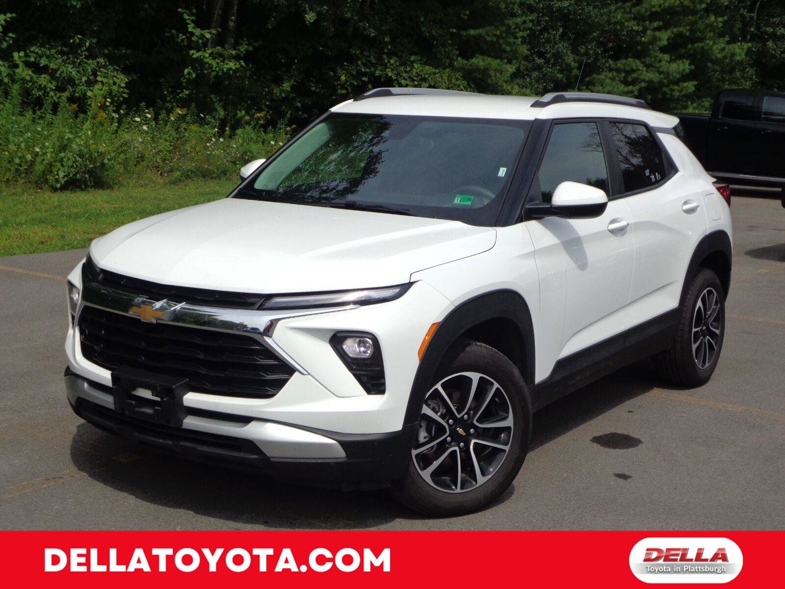 Used 2026 Chevrolet TrailBlazer LT AWD/4WD image 1