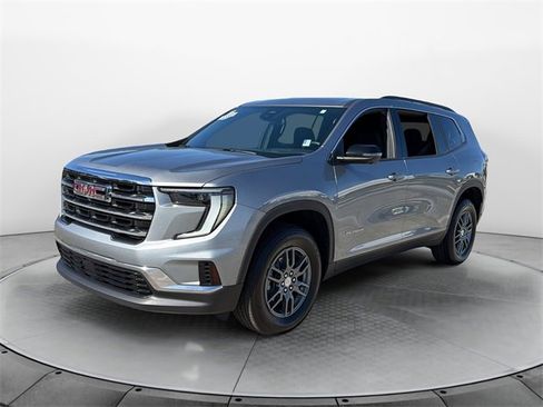 Used 2025 GMC Acadia Elevation image 3