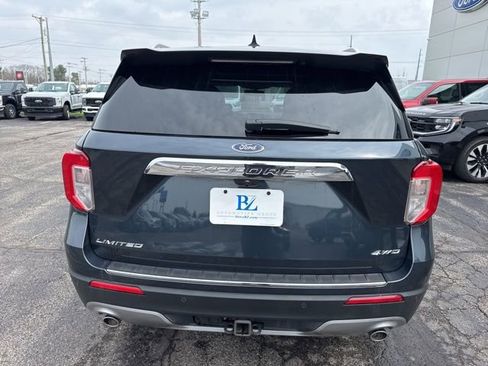 Certified 2022 Ford Explorer Limited w/ Equipment Group 301A image 5