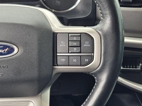 Used 2022 Ford Expedition XLT RWD image 28