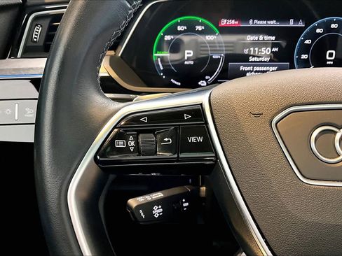 Used 2024 Audi Q8 e-tron Prestige w/ Prestige Package image 24