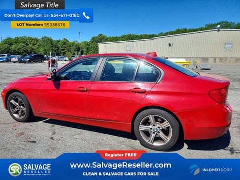 Used 2013 BMW 328i xDrive Sedan AWD/4WD image 3