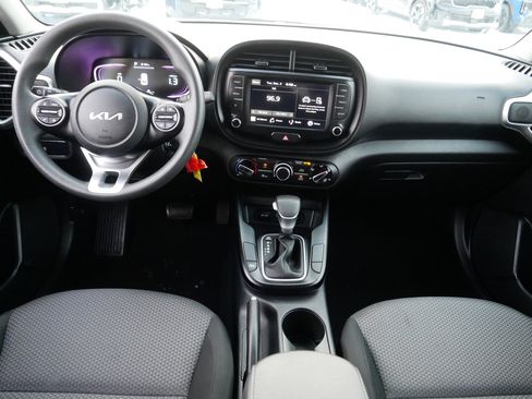 Certified 2024 Kia Soul LX w/ Option Group 015 image 10