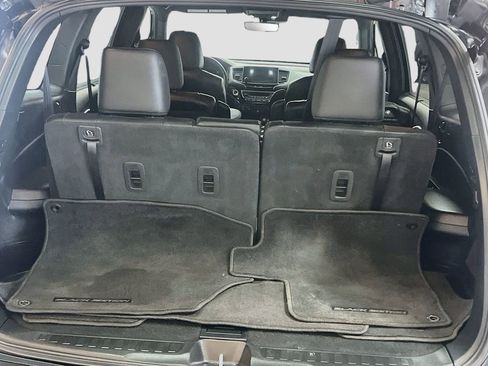 Used 2022 Honda Pilot Black Edition image 29