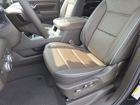 New 2026 GMC Sierra 2500 Denali image 36