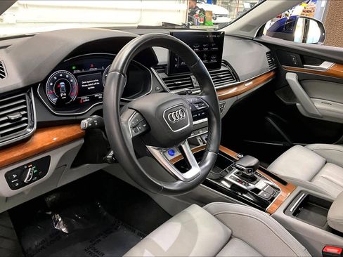 Used 2022 Audi Q5 2.0T Premium Plus w/ Premium Plus Package image 16