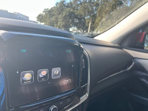 Used 2019 Chevrolet Traverse Premier w/ Driver Confidence II Package image 11