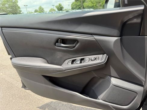 Used 2024 Nissan Sentra S FWD image 18
