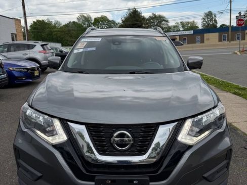 Used 2020 Nissan Rogue SV w/ Premium Package AWD/4WD image 8