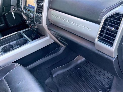 Used 2021 Ford F350 Lariat w/ Lariat Value Package image 19