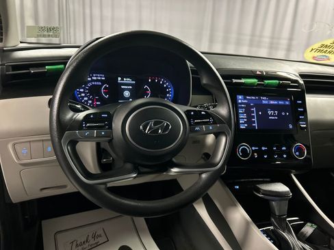 Used 2022 Hyundai Tucson SEL image 13