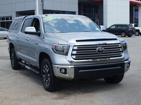 Used 2019 Toyota Tundra Limited w/ Limited Premium Package AWD/4WD image 23