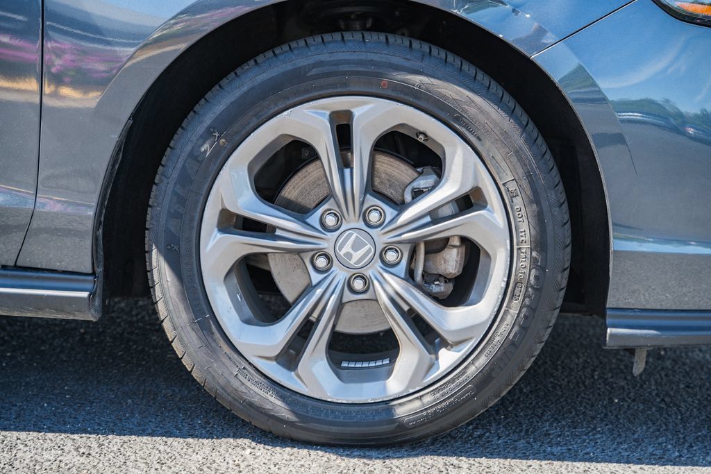 Used 2023 Honda Accord EX image 13