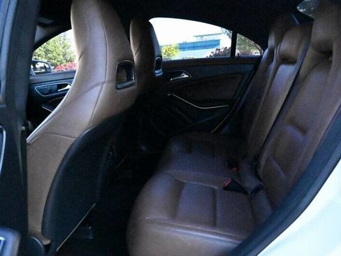 Used 2014 Mercedes-Benz CLA 250 4MATIC image 18