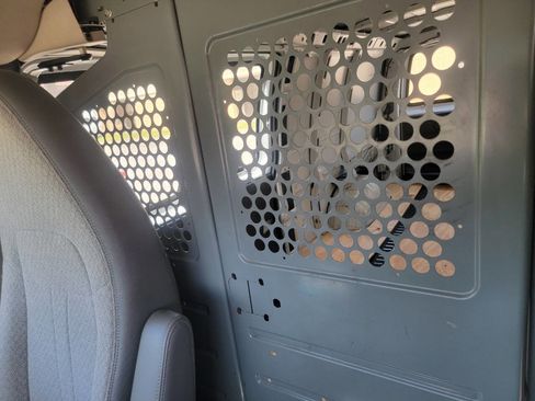 Used 2014 Chevrolet Express 3500 Extended image 16