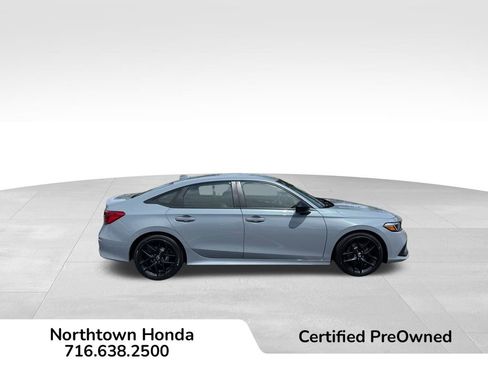 Used 2022 Honda Civic Sport image 3