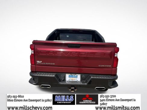 Used 2019 Chevrolet Silverado 1500 Custom Trail Boss w/ Custom Convenience Package AWD/4WD image 6