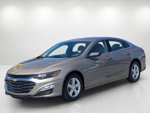 Used 2023 Chevrolet Malibu LS FWD image 1