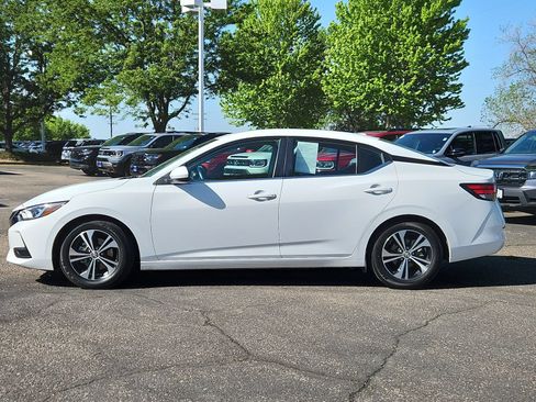 Used 2023 Nissan Sentra SV FWD image 2