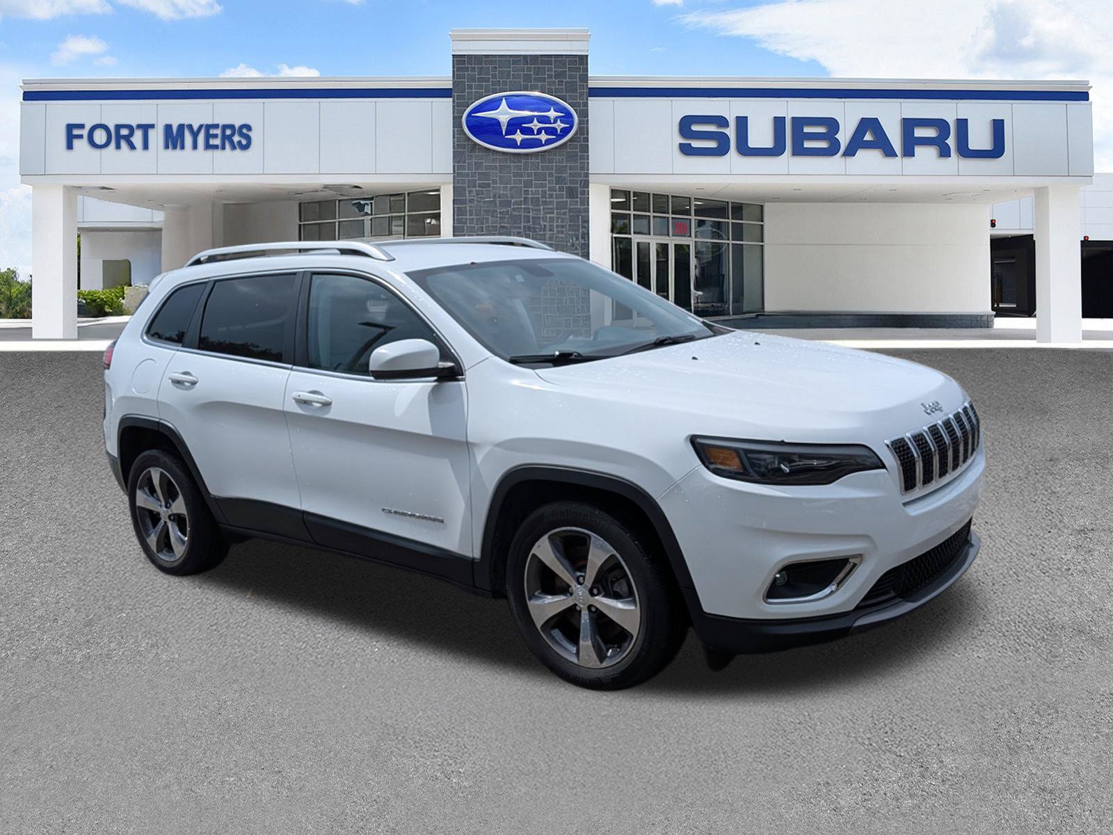 Used 2020 Jeep Cherokee Limited FWD image 1
