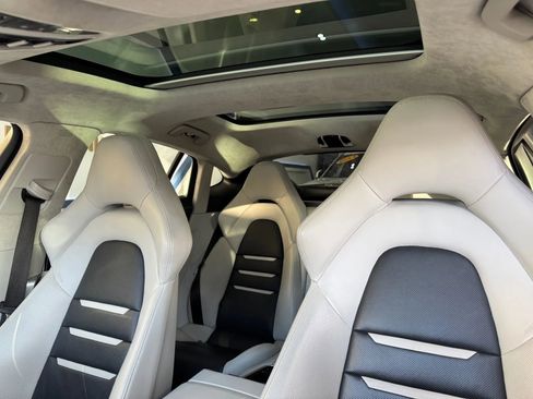 Used 2019 Porsche Panamera GTS image 16