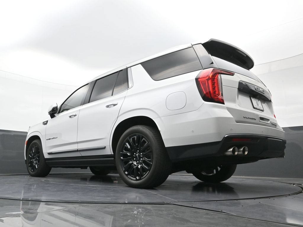 Used 2023 GMC Yukon Denali Ultimate AWD/4WD image 27