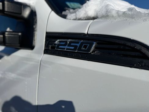 Used 2015 Ford F250 XL w/ XL Value Package image 15