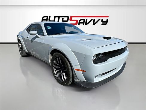 Used 2021 Dodge Challenger R/T Scat Pack image 1