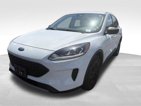 Used 2022 Ford Escape SE FWD image 2