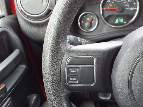 Used 2017 Jeep Wrangler Sport image 11