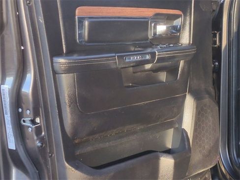 Used 2017 RAM 2500 Laramie image 30