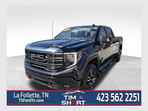 Used 2023 GMC Sierra 1500 AT4 w/ Technology Package image 1