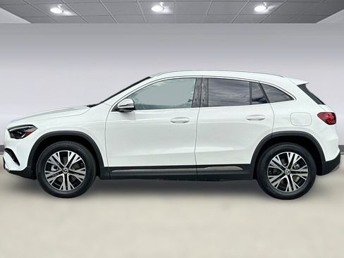 Used 2026 Mercedes-Benz GLA 250 image 2
