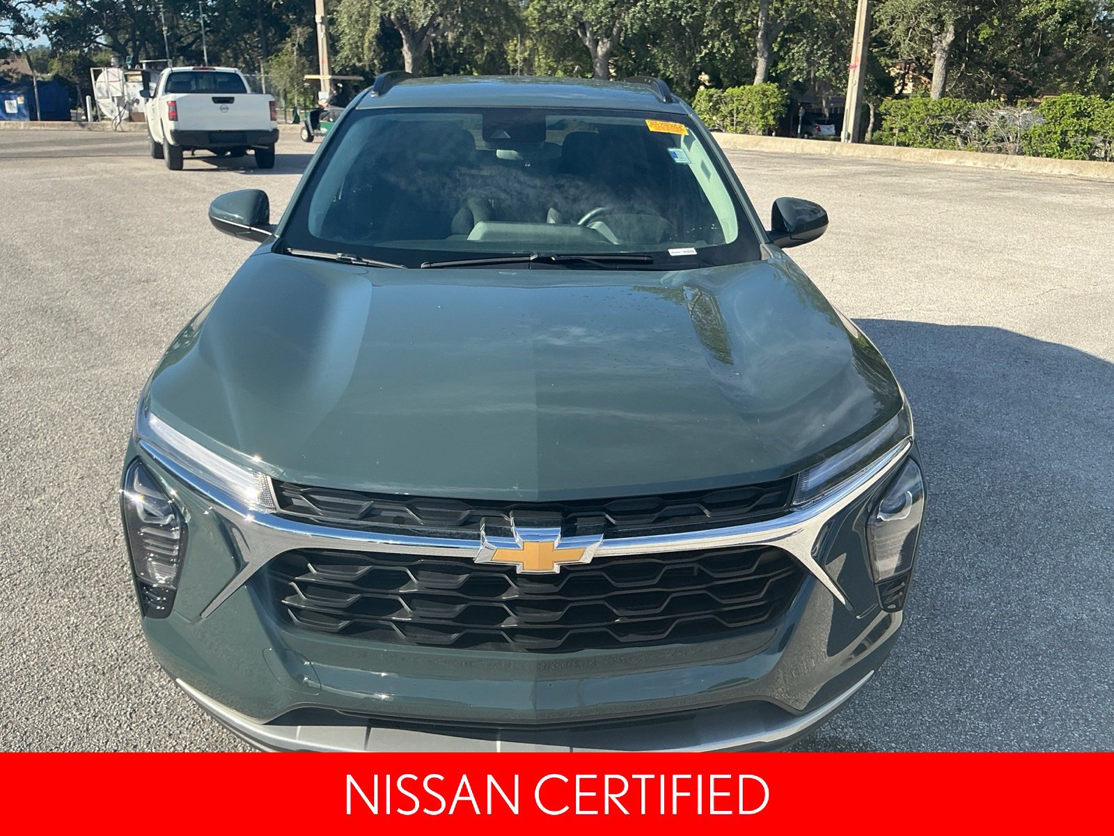 Used 2025 Chevrolet Trax LT w/ Driver Confidence Package FWD image 3