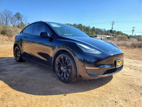 Used 2020 Tesla Model Y Long Range AWD/4WD image 9