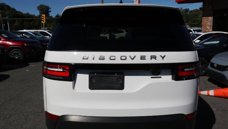 Used 2017 Land Rover Discovery HSE AWD/4WD image 7