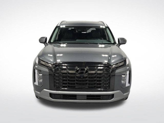 Used 2023 Hyundai Palisade Limited FWD image 3