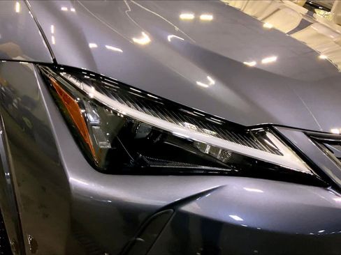 Certified 2025 Lexus UX 300h Premium image 27