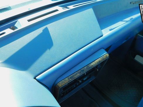 Used 1987 Ford F150 4x4 Regular Cab image 21