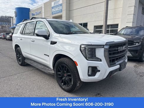 Used 2023 GMC Yukon AT4 w/ LPO, Floor Liner Package image 3