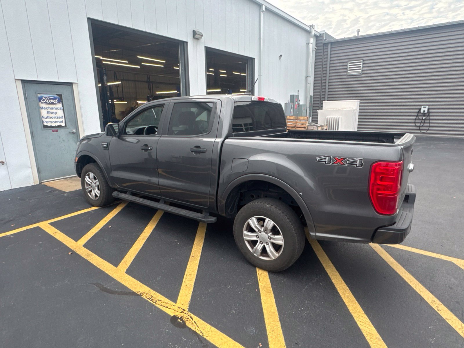 Used 2019 Ford Ranger XLT AWD/4WD image 2