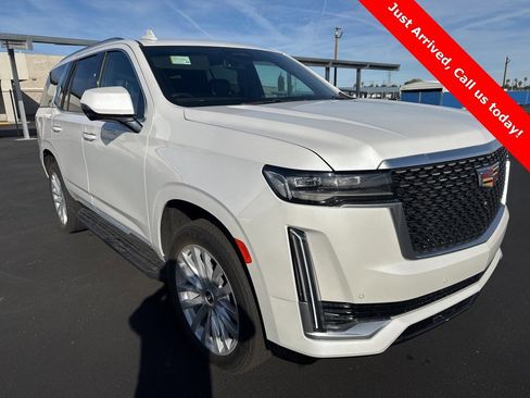 Certified 2023 Cadillac Escalade Luxury image 1