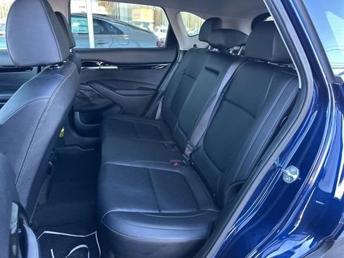 Used 2023 Kia Seltos SX image 46