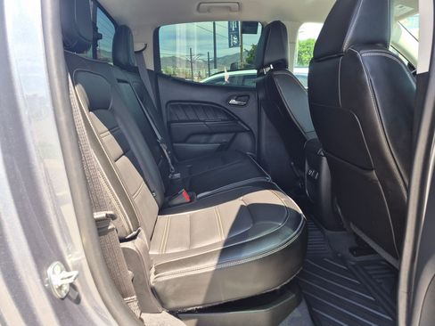Used 2022 GMC Canyon Denali AWD/4WD image 30