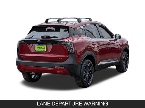 New 2026 Nissan Kicks SR image 8