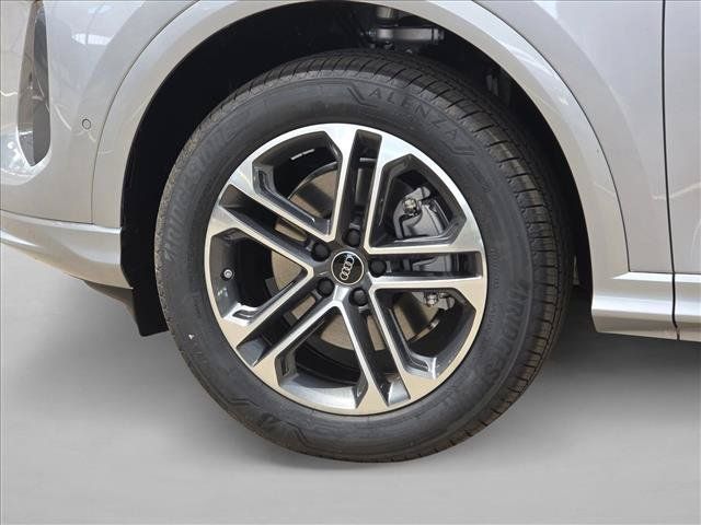 New 2026 Audi Q5 Premium AWD/4WD image 6