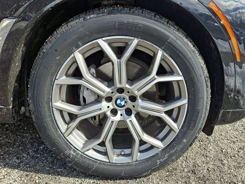Used 2020 BMW X7 xDrive40i w/ Luxury Seating Package image 8