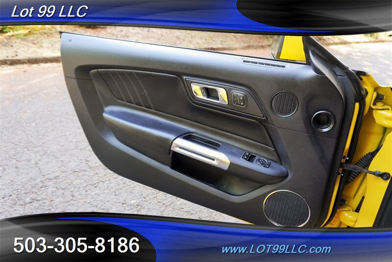Used 2015 Ford Mustang GT Premium w/ Equipment Group 401A RWD image 26